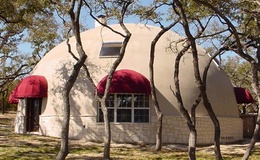 Monolithic Dome